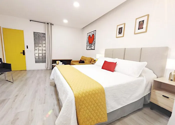 Conchita 1 Maiahome Chic Condesa King Bed Apartment *